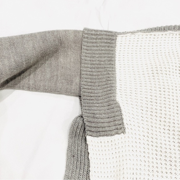 NWT La Classe Couture Grey/White WaffleKnit Oversized Pullover Cowl Neck Sweater - Picture 5 of 6